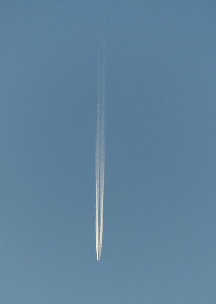 Contrail.
