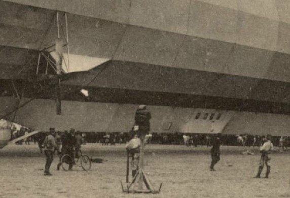 Zeppelin.