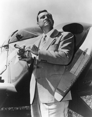 Kenneth Arnold.