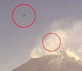 Popocatepetl Feb 14, 2001